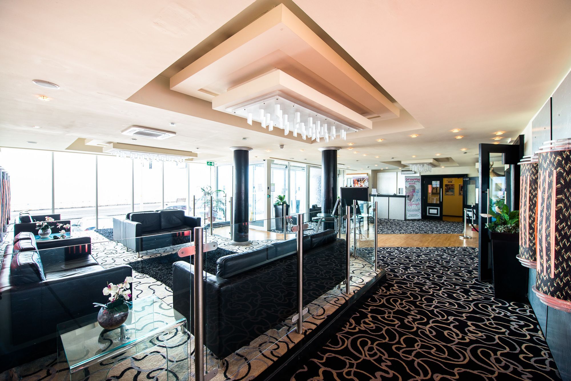 בלקפול Tiffany'S Hotel מראה חיצוני תמונה